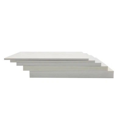 ¿Cuál es la planitud del tablero de espuma de PVC Celuka?